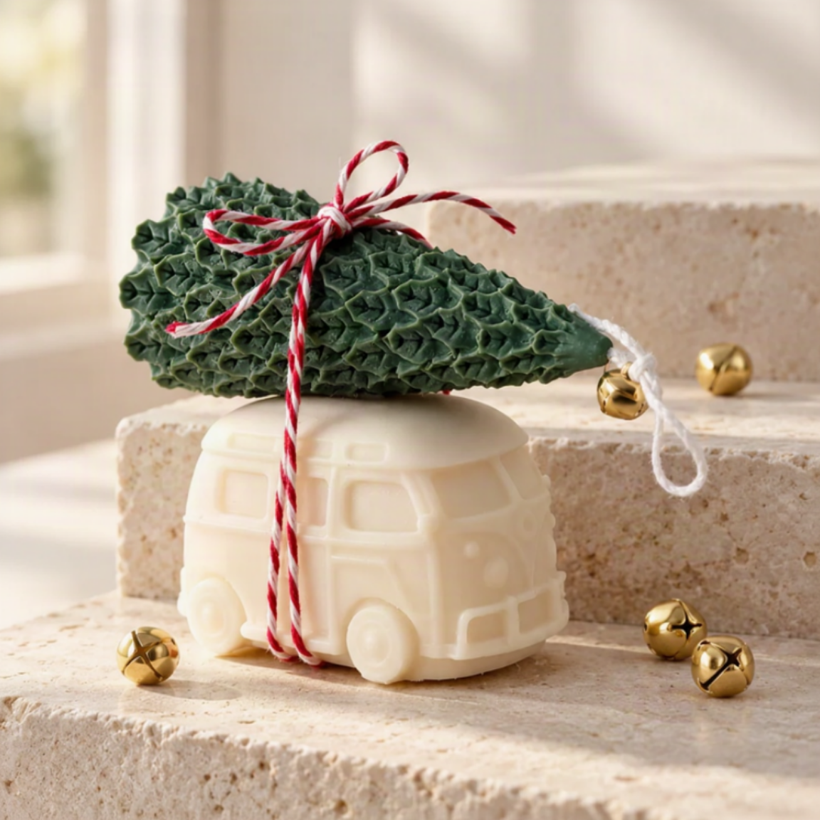 Weihnachtsbus mit Tannenbaum Set