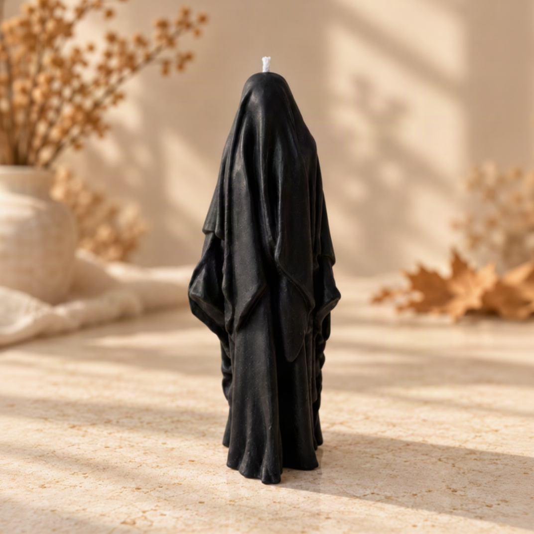 Candele fantasma con cappuccio