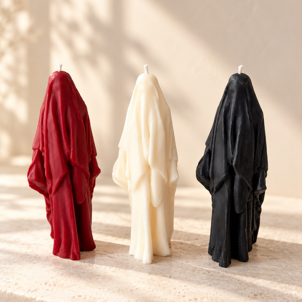 Candele fantasma con cappuccio